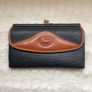 Vintage Dooney & Bourke Clutch Wallet